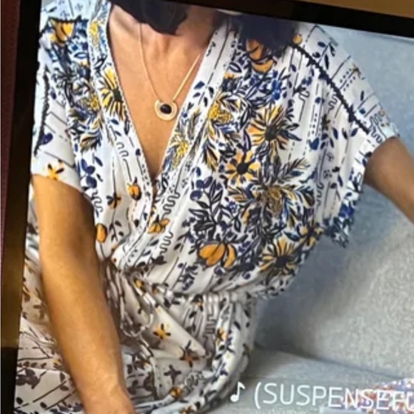 ISO Poupette st Barth Mya dress size small or medium - Picture 2 of 4